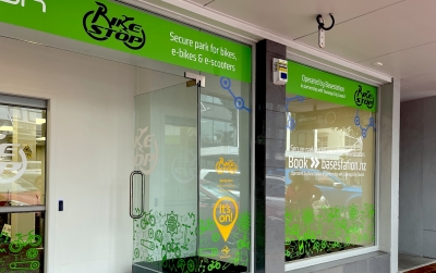 New bike parking rolls into Tauranga City Centre
